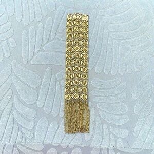 Kendra Scott bracelet